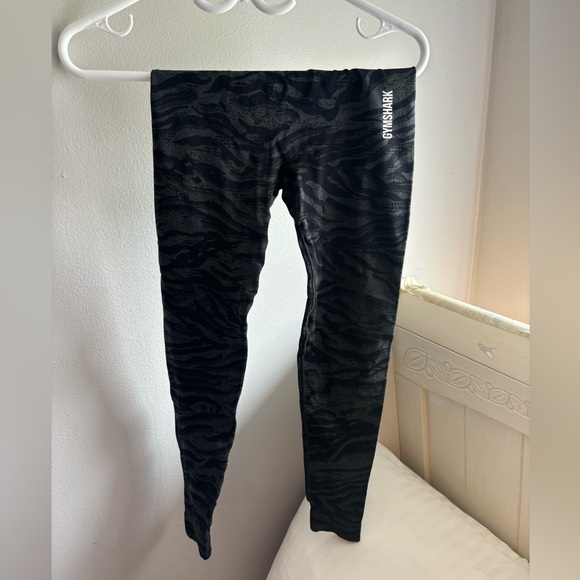 Gymshark - Picture 1 of 2